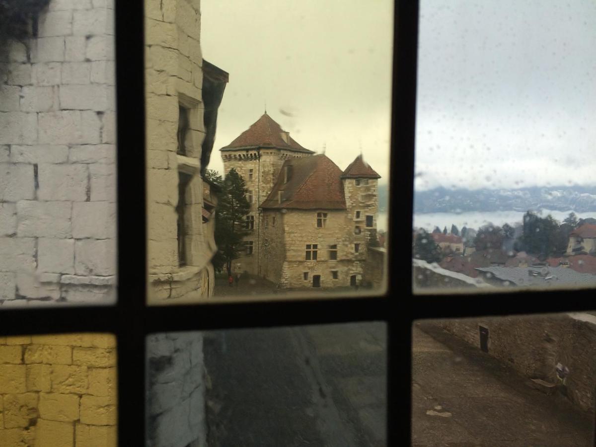 Gite Urbain Au 2Bis - Annecy Exterior foto